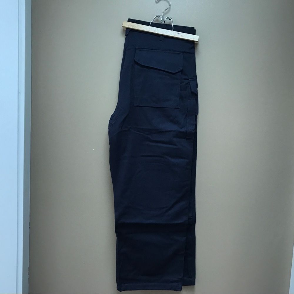NWT Thrive Work Wear Flame Resistant Utility pant (40W x 28L) - Picture 3 of 9